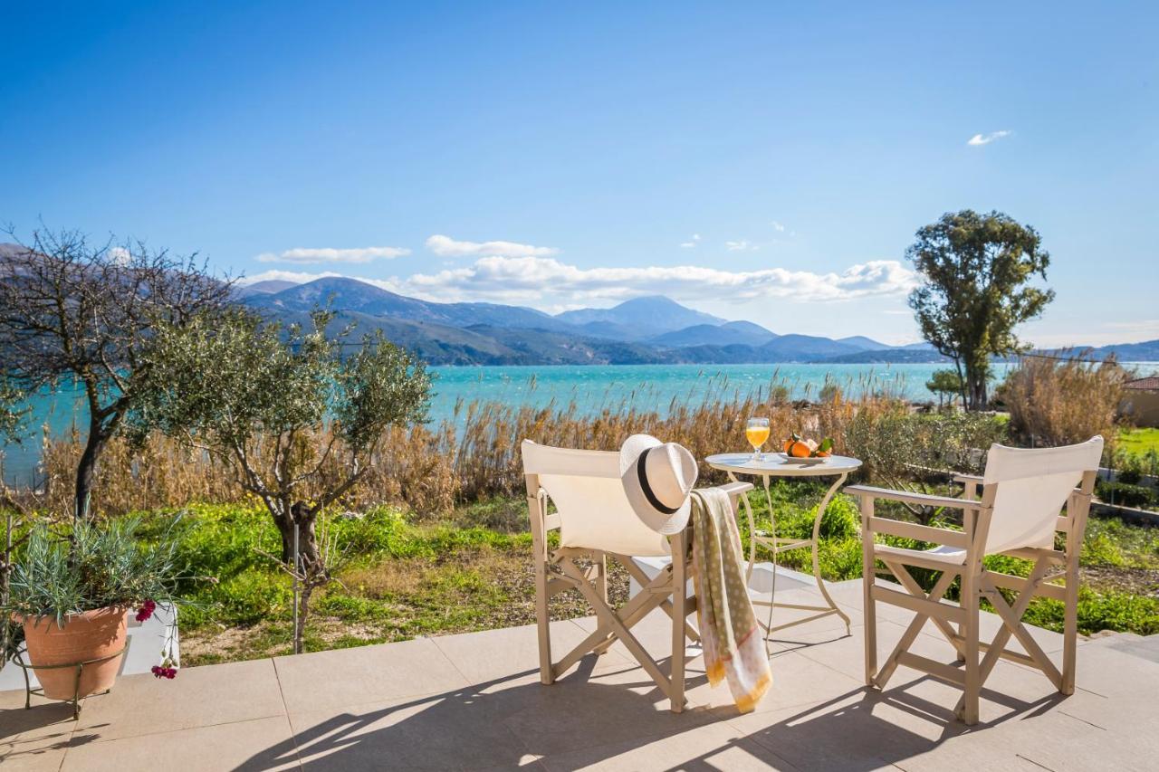 Apollonides Seafront Villa1 Aoede リクスリオン エクステリア 写真