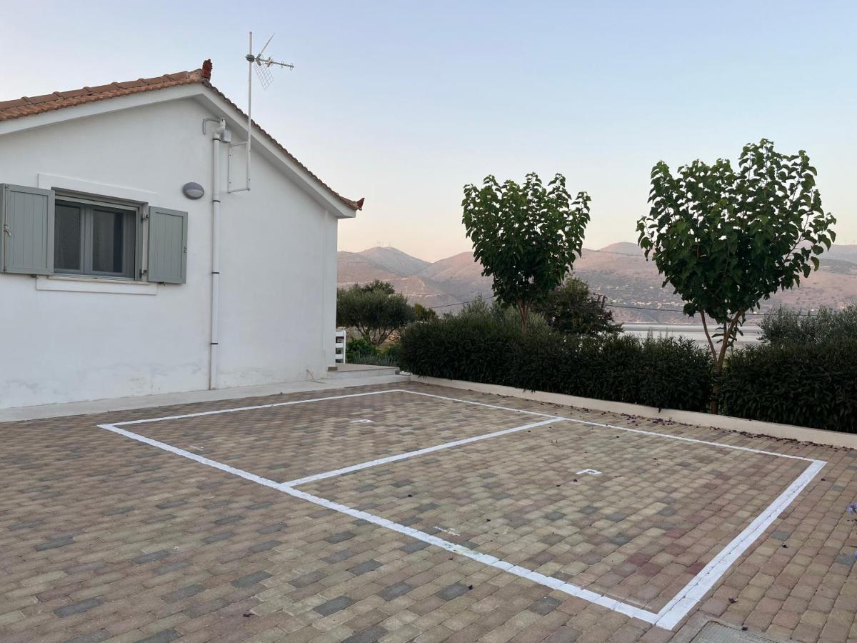 Apollonides Seafront Villa1 Aoede リクスリオン エクステリア 写真